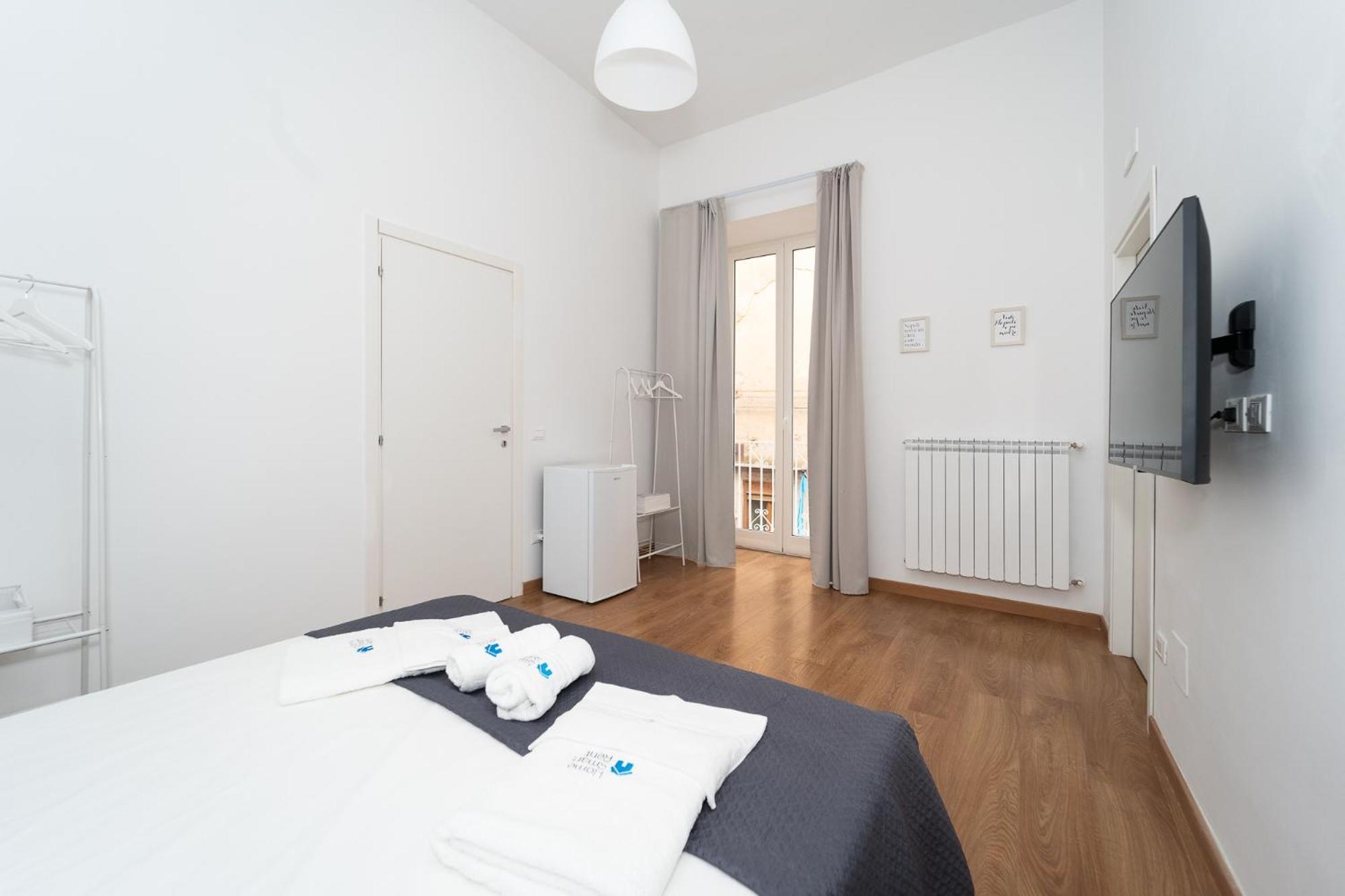 Smart Rent Nei Pressi Di Via Toledo 2 Da Letto Holiday home *